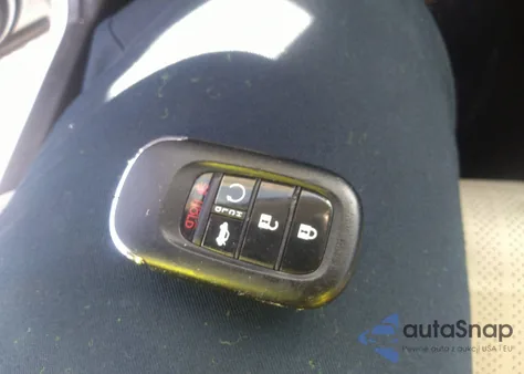 2023 Honda Civic Touring z USA, uszkodzony, nr VIN 2HGFE1F91PH317817